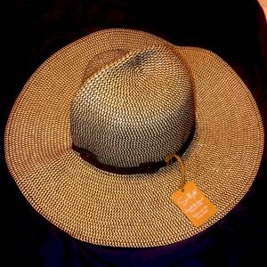 NWT Sunlily Roll-N-Go Sun Hat